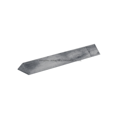 25x25x35.35mm محطم فولاذ مثلث مخصص لتطبيقات الخرسانة المسبقة الصب
